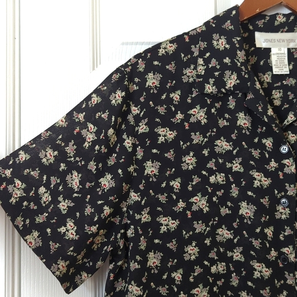 Jones New York 90's Vintage Floral Short Sleeve Button Down Blouse Black 10 - Picture 3 of 10